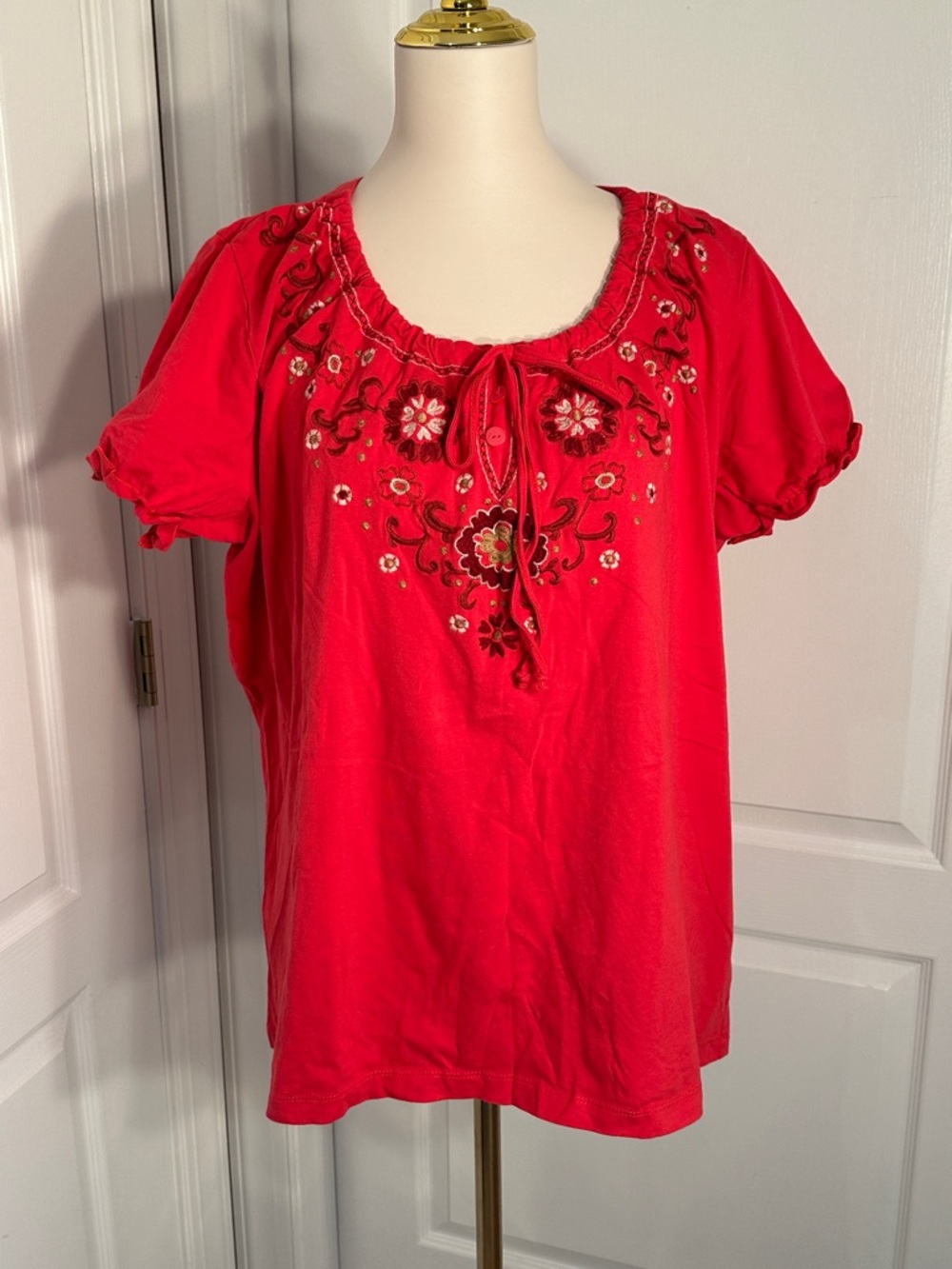 Denim & Co Women's Red Embroidered Peasant Top Sz 1X